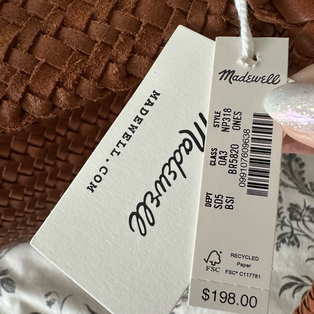 Madewell Leather Tote NWT Attached - Picture 4 of 4